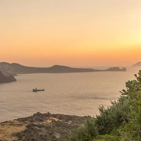 Balkoni Appartamento Plaka (Milos)
